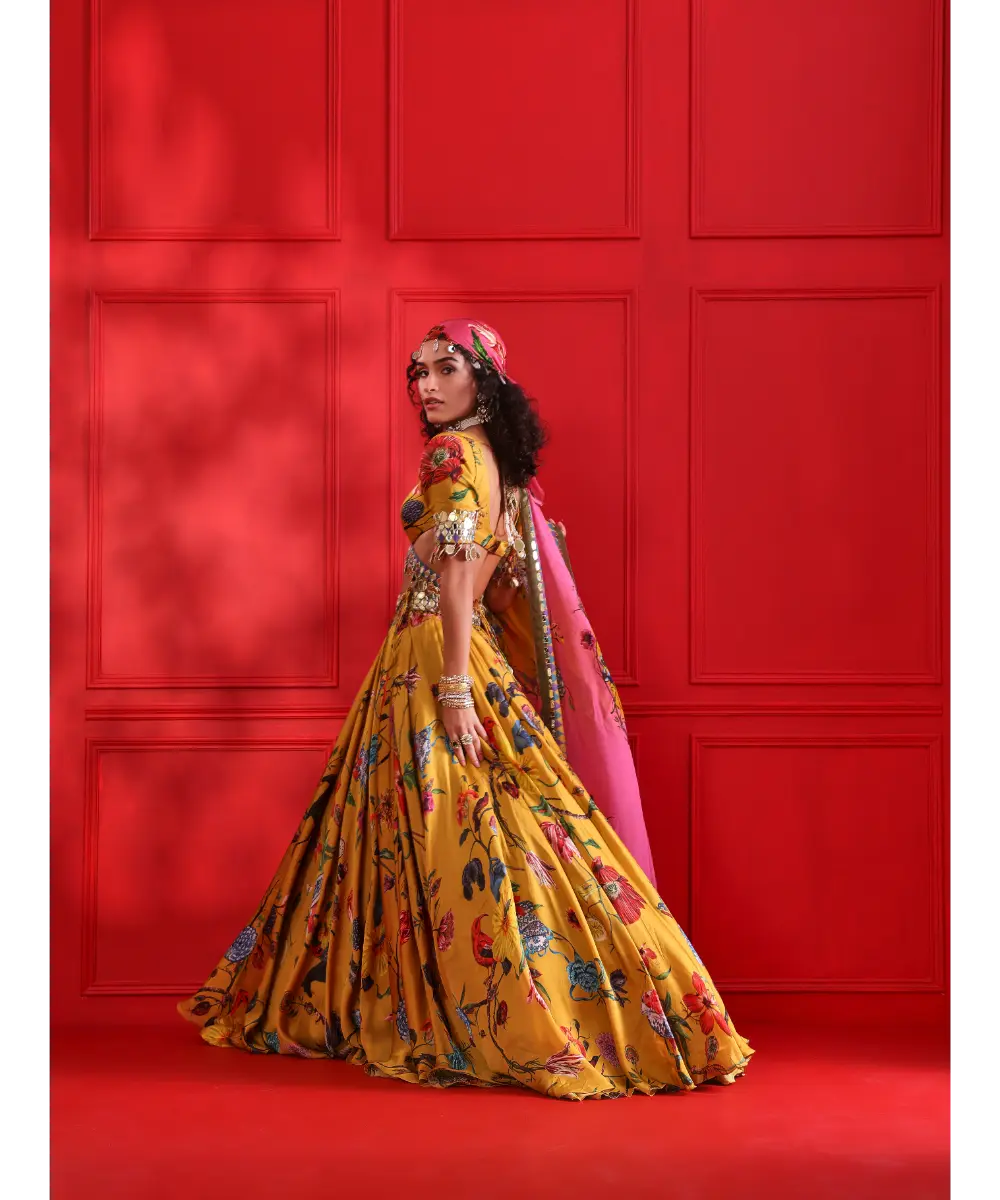 MAHIMA MAHAJAN - Sama