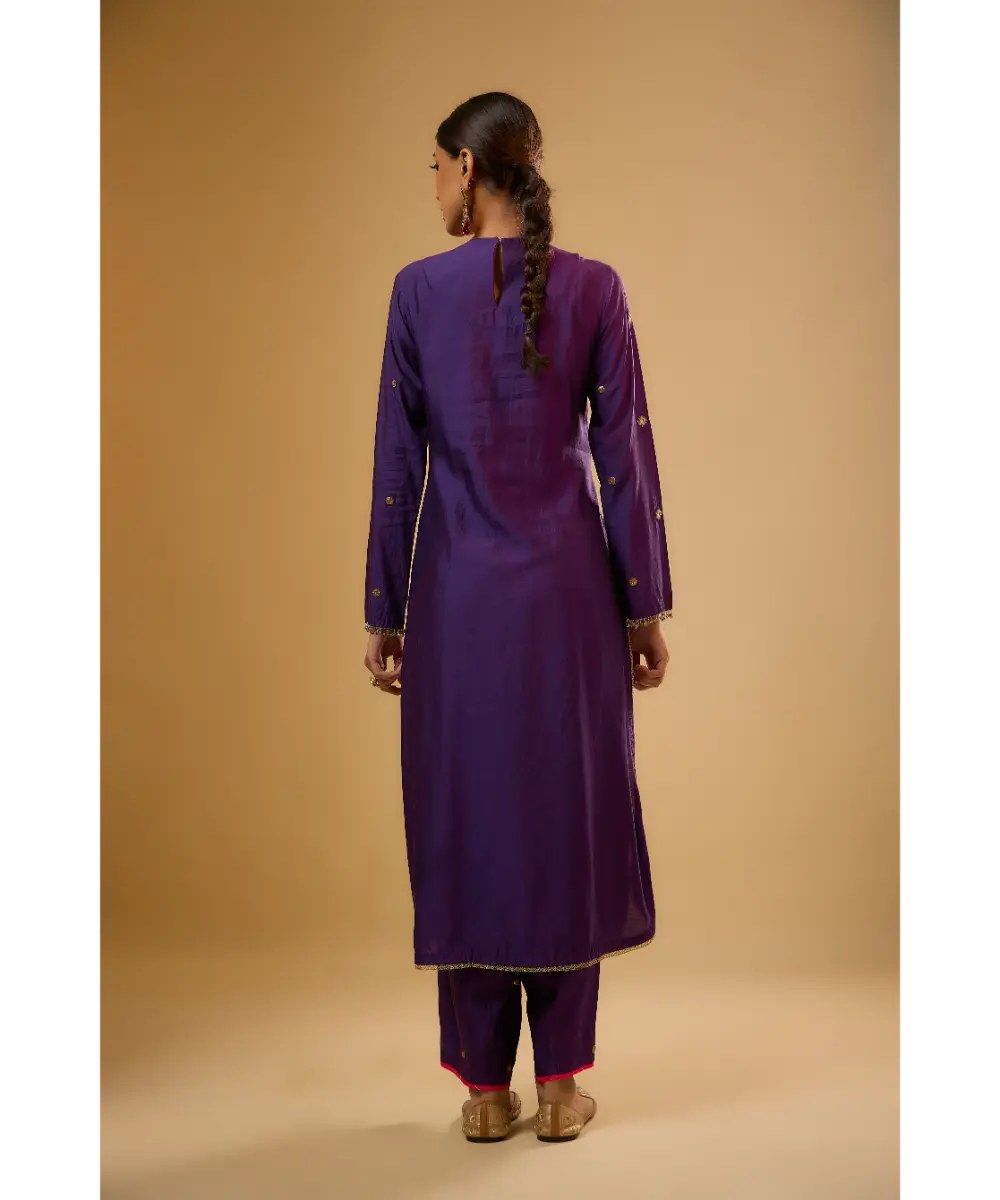 NITI BHOTRA - Nazakat Purple Lotus Yoke Kurta Set