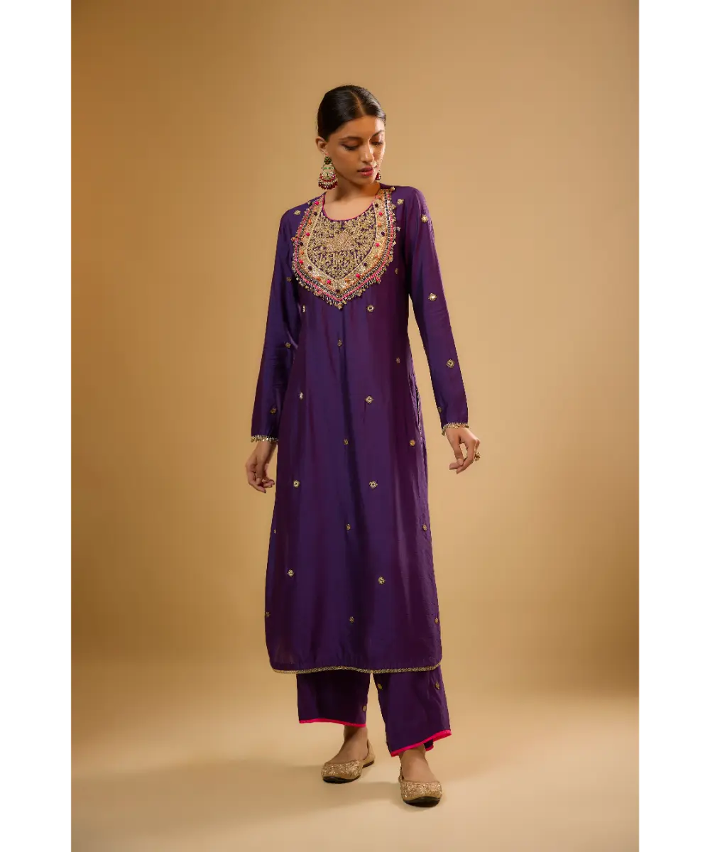 NITI BHOTRA - Nazakat Purple Lotus Yoke Kurta Set