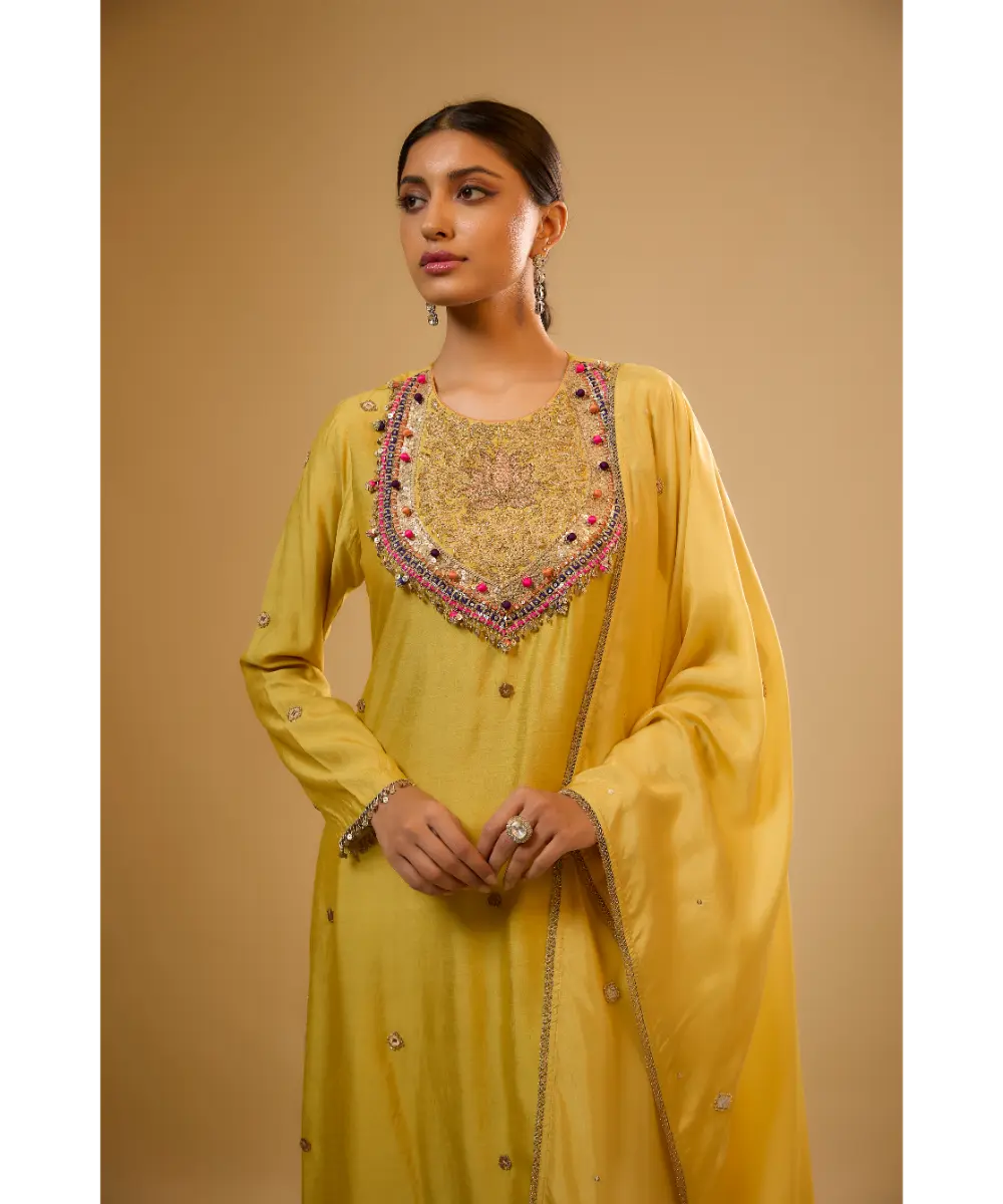 NITI BHOTRA - Nazakat Yellow Lotus Yoke Kurta Set