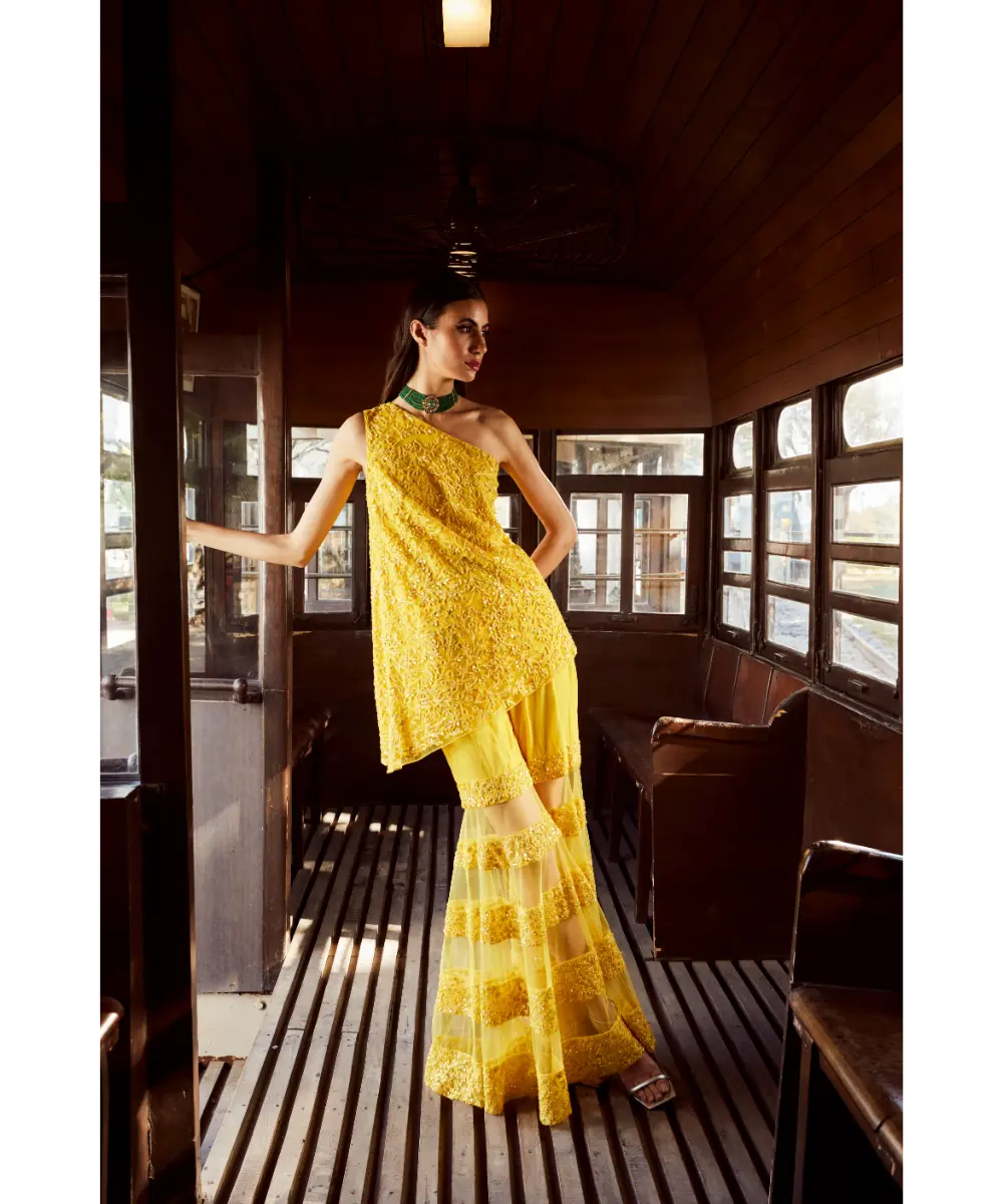 ROCOCO BY RAGHVI- Scintilla