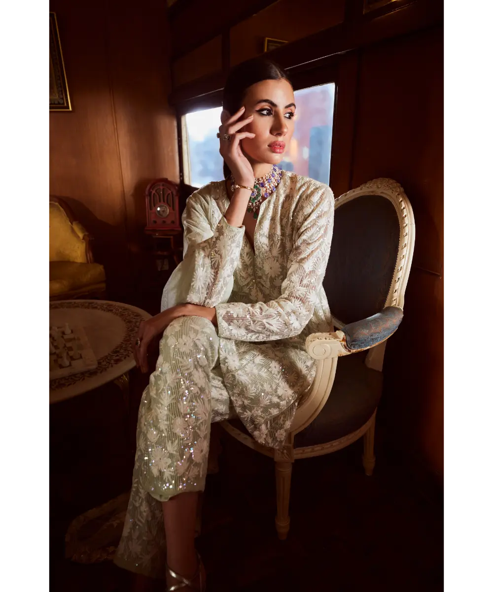 ROCOCO BY RAGHVI- Zenith