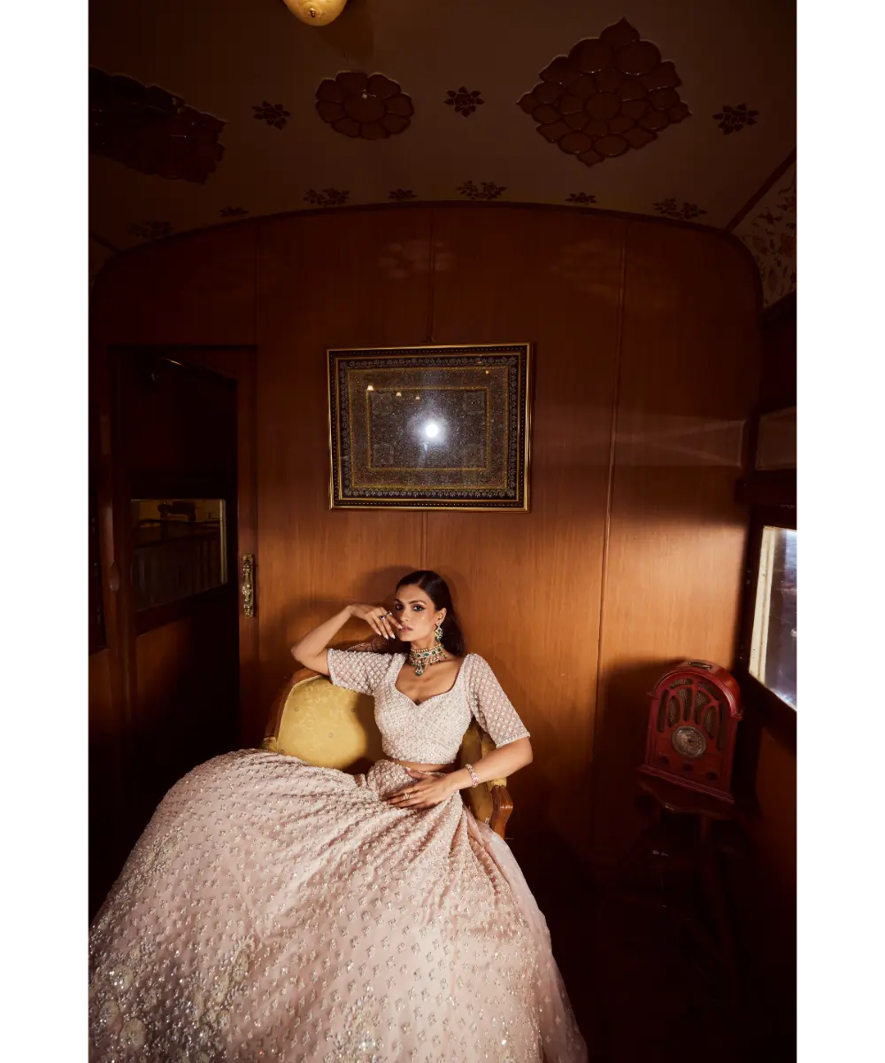 ROCOCO BY RAGHVI- Luna