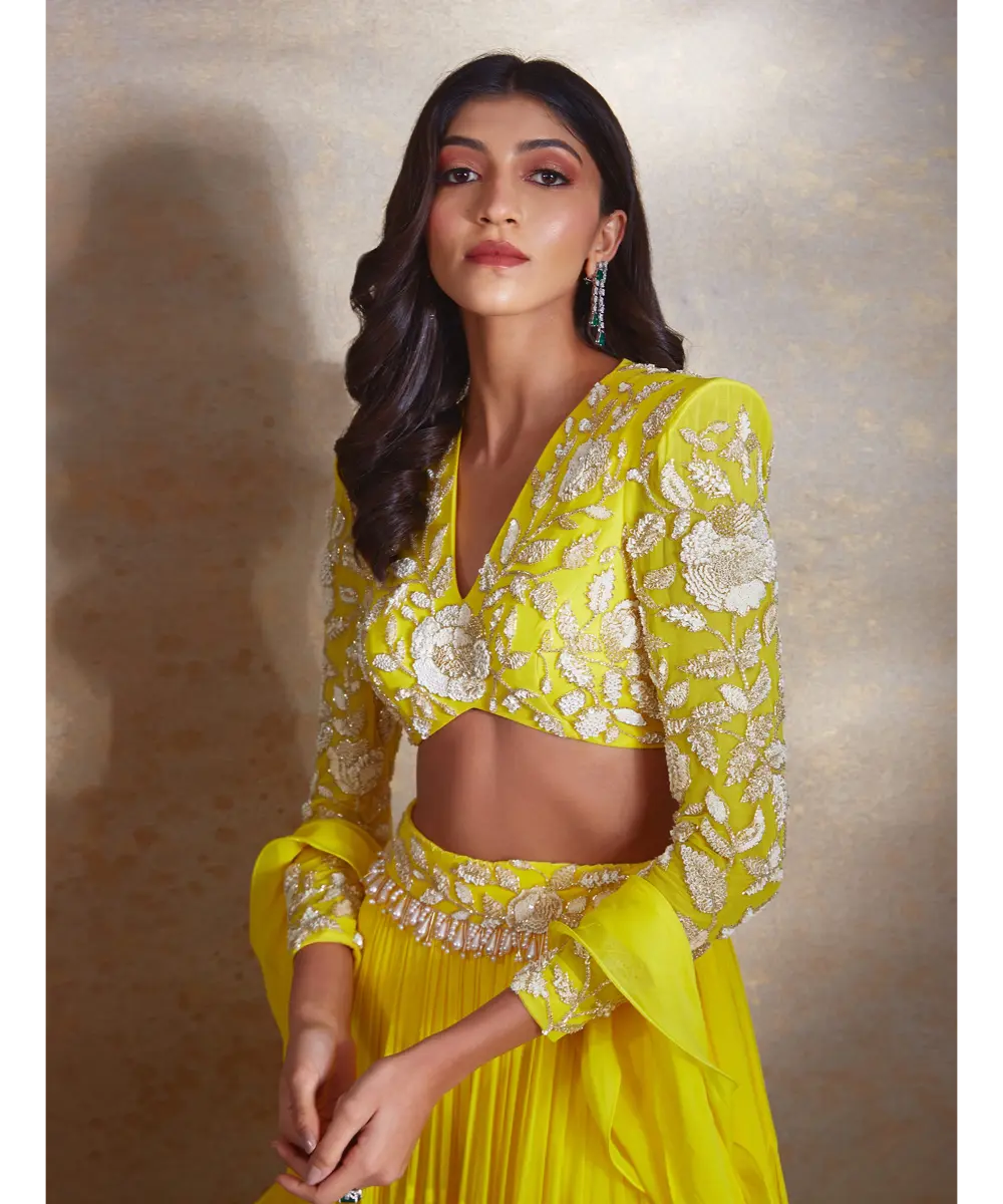 SHLOKA KHIALANI - Ellen