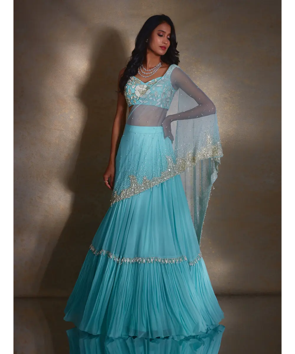 SHLOKA KHILANI - Ania