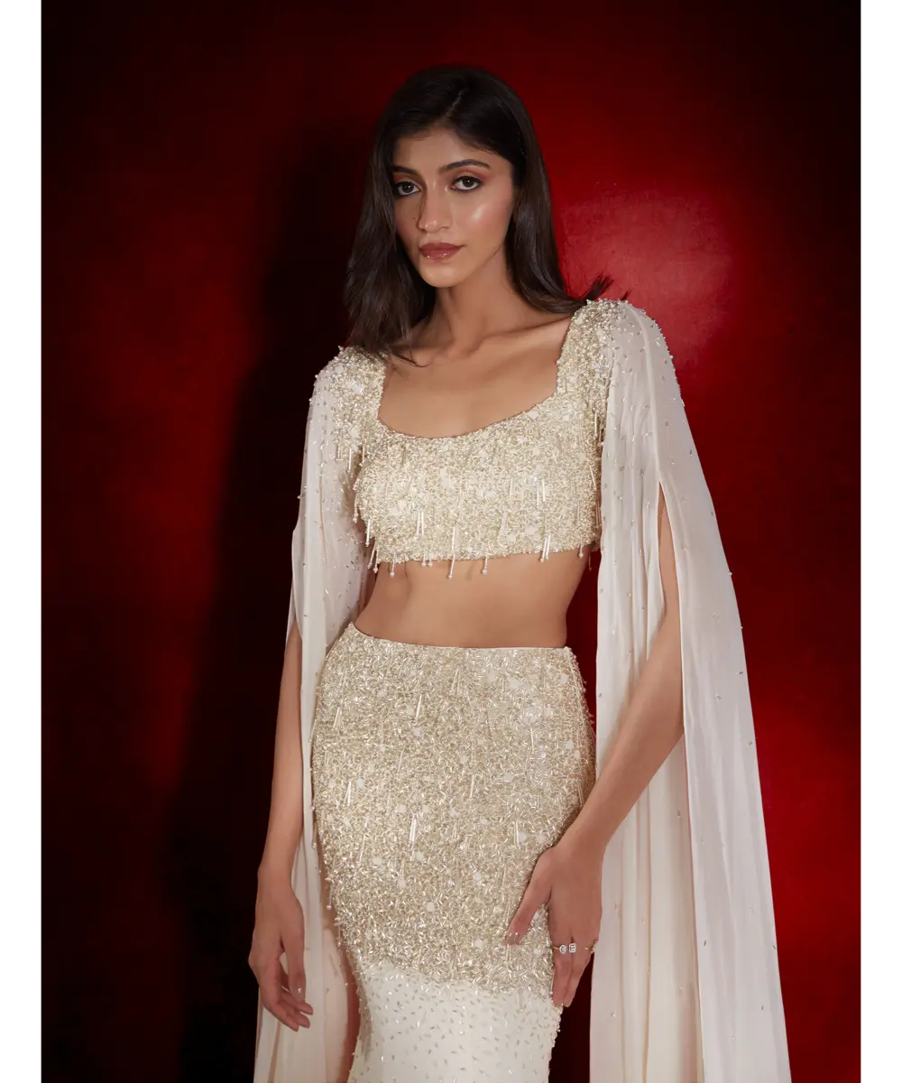 SHLOKA KHILANI - Valencia