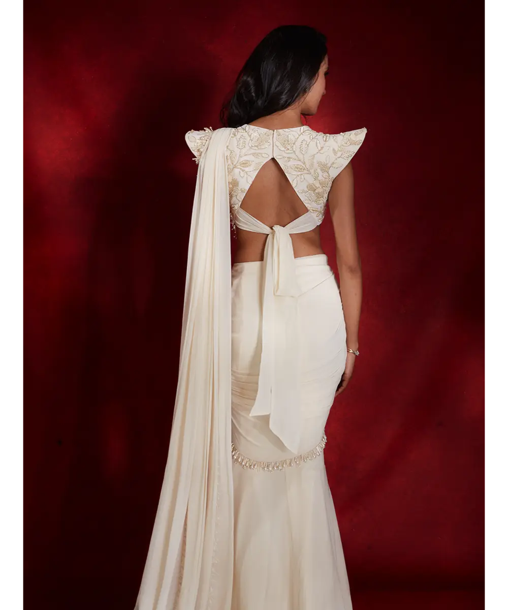 SHLOKA KHILANI - Inez