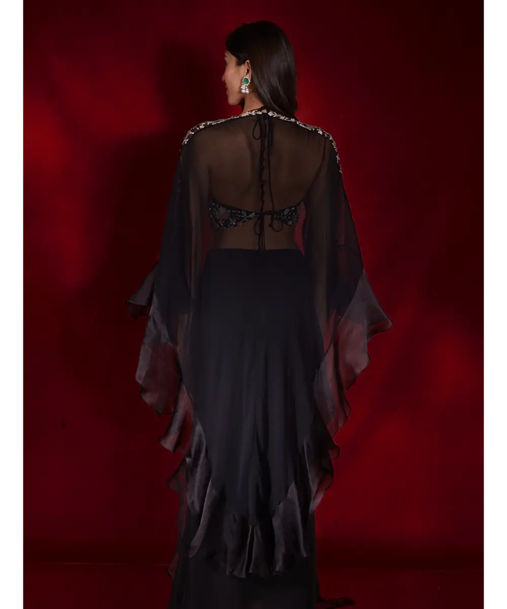 SHLOKA KHILANI - Chiara