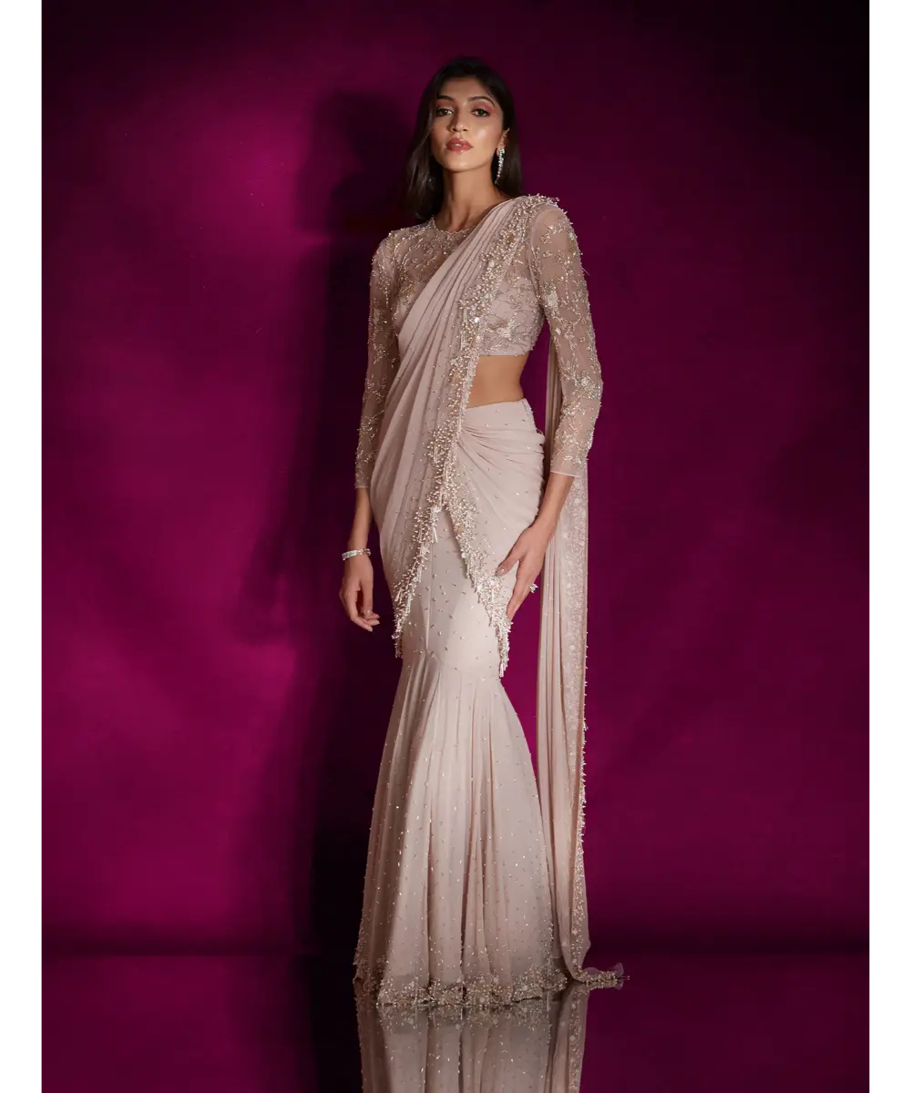 SHLOKA KHILANI - Ivy