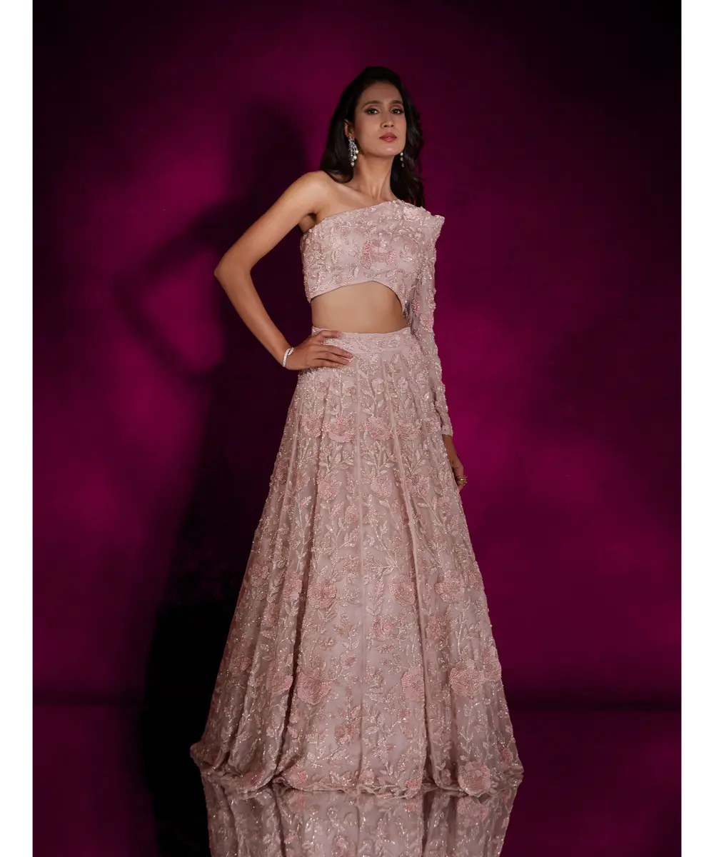 SHLOKA KHILANI - Venus