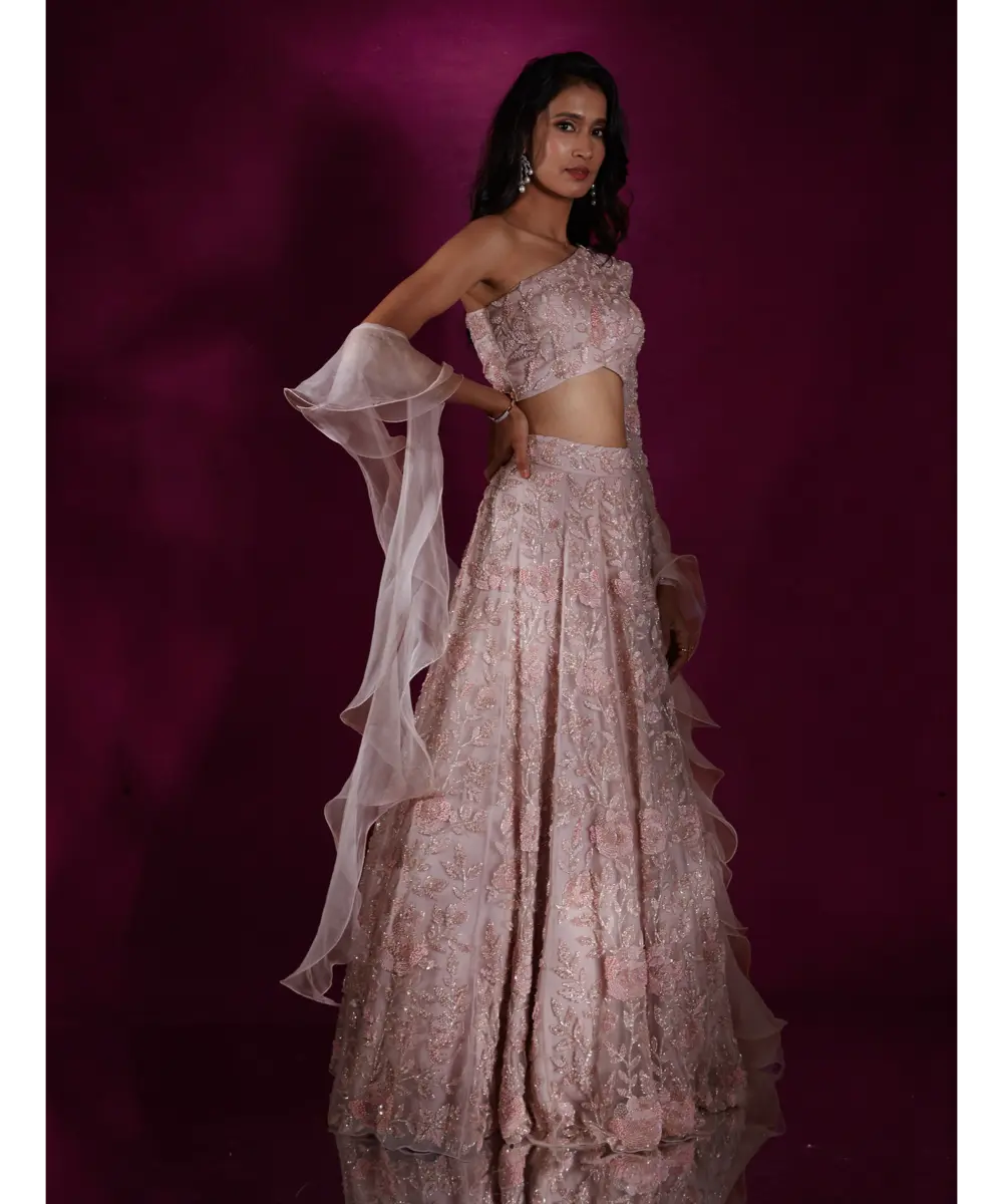 SHLOKA KHILANI - Venus