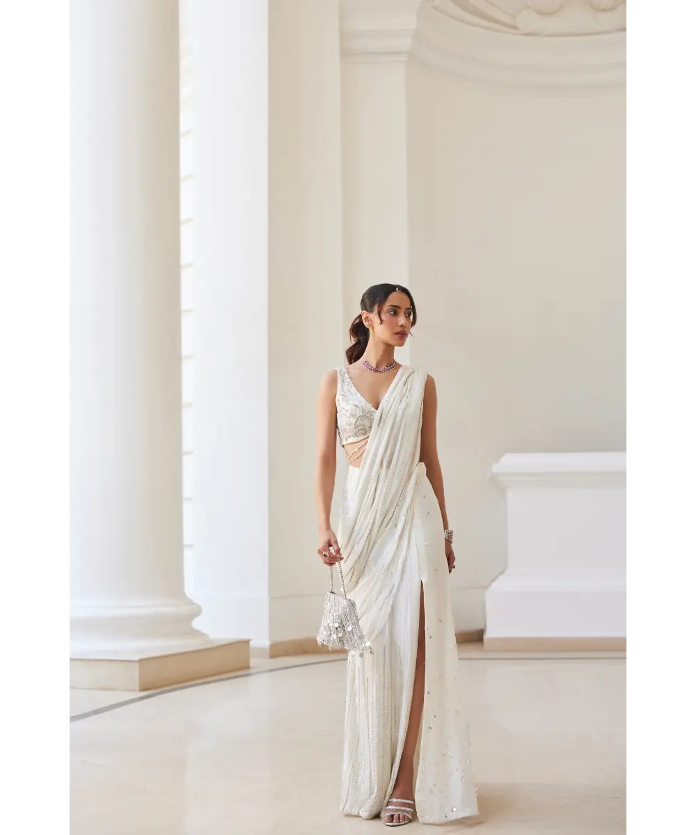 SANYA GULATI - Pearl White Slit Saree