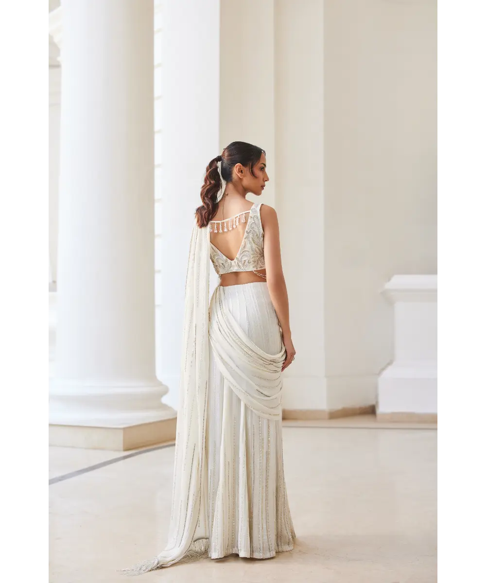 SANYA GULATI - Pearl White Slit Saree