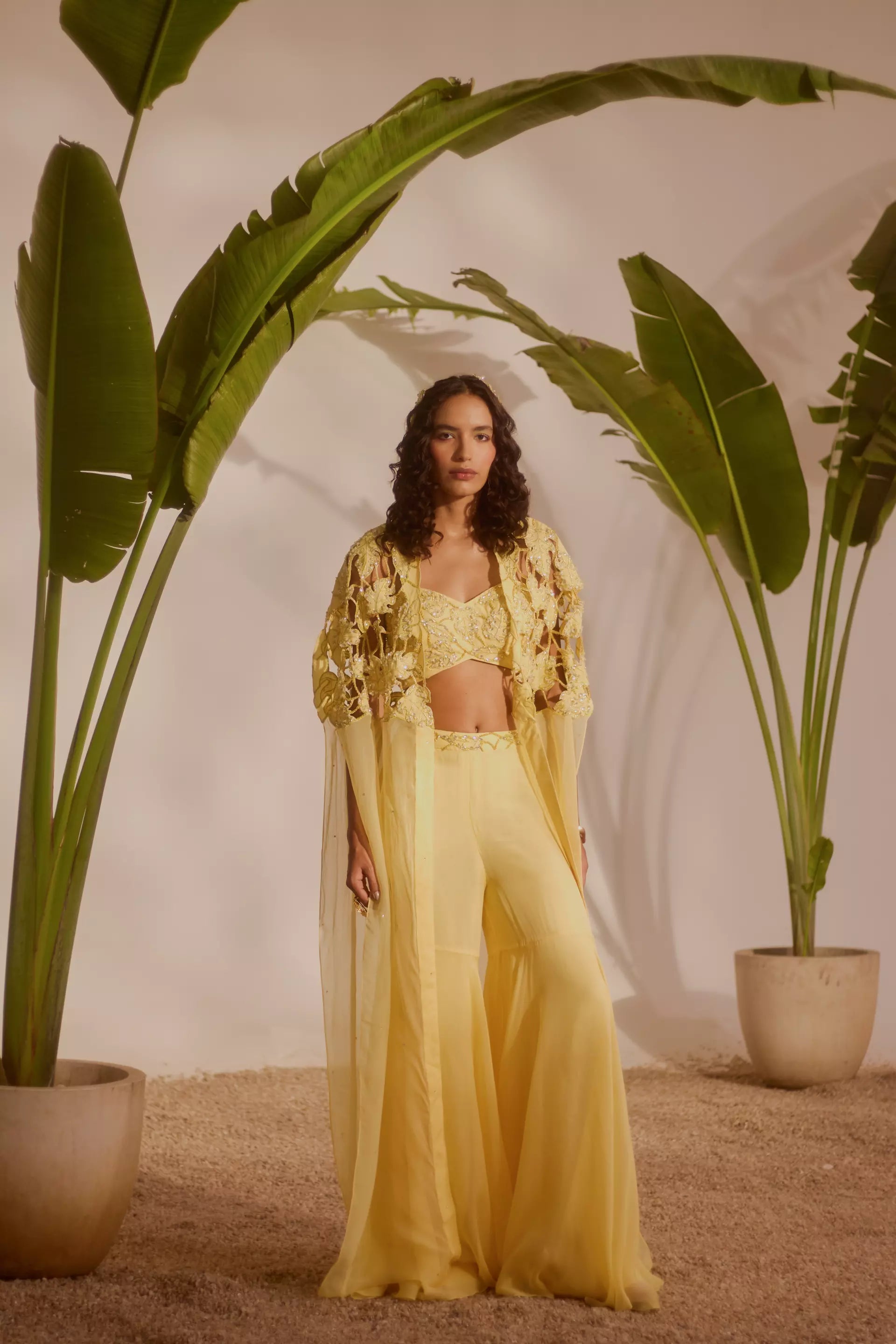 SILKY BINDRA - Pant Set