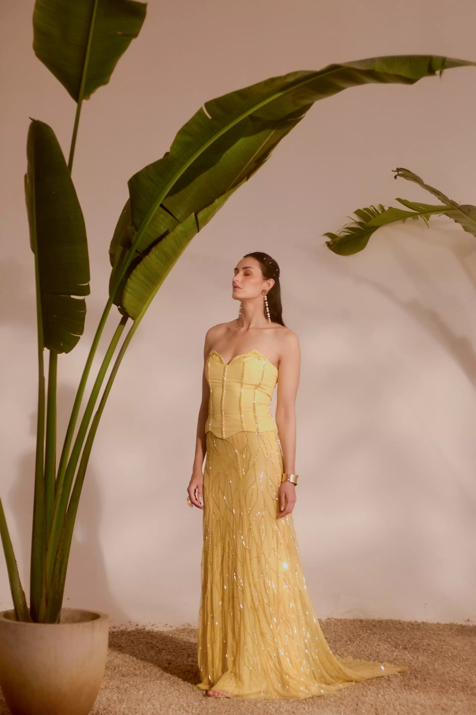 SILKY BINDRA - Lehenga Set