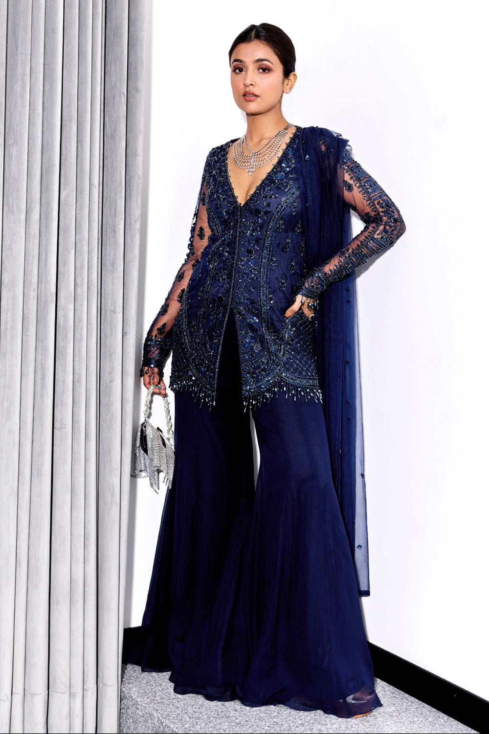 Sanya Gulati - Midnight Blue Tonal Embroidered Kurta and Pants Set from Kia & Kyara