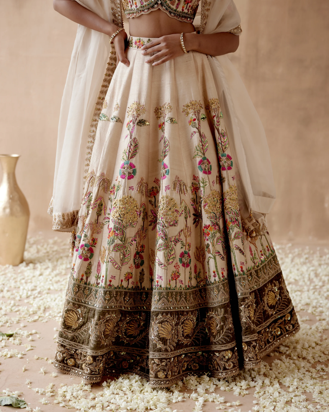 Aman Takyar - Ivory Lehenga Set From Albeli