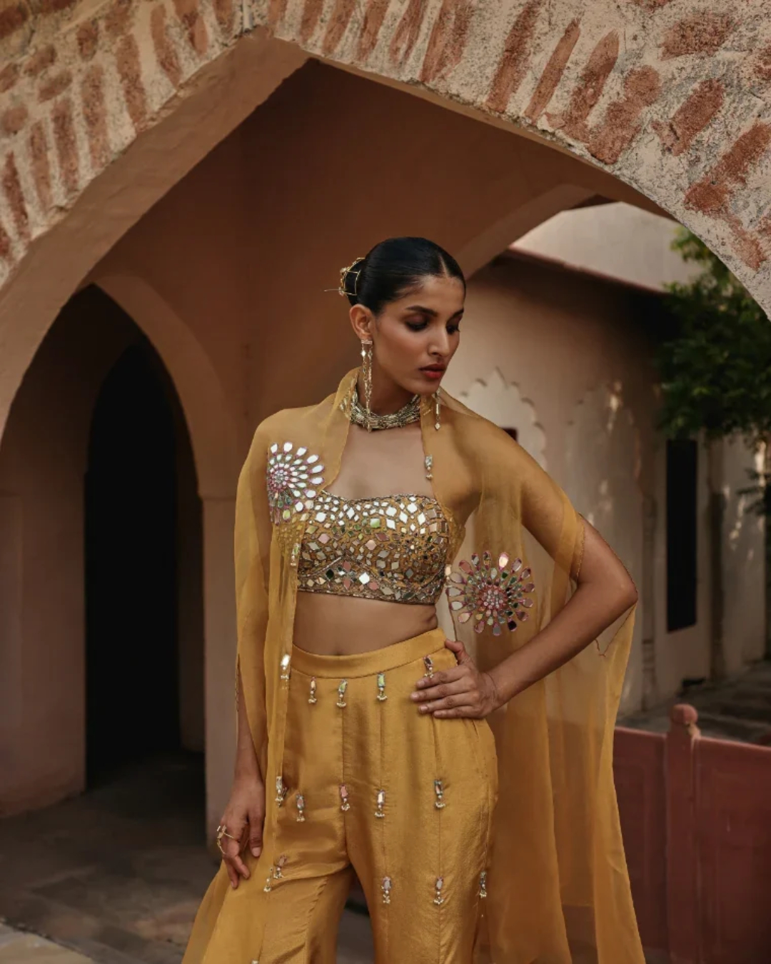 Label Moni K - Mirror Mango Cape Set From Naqsh