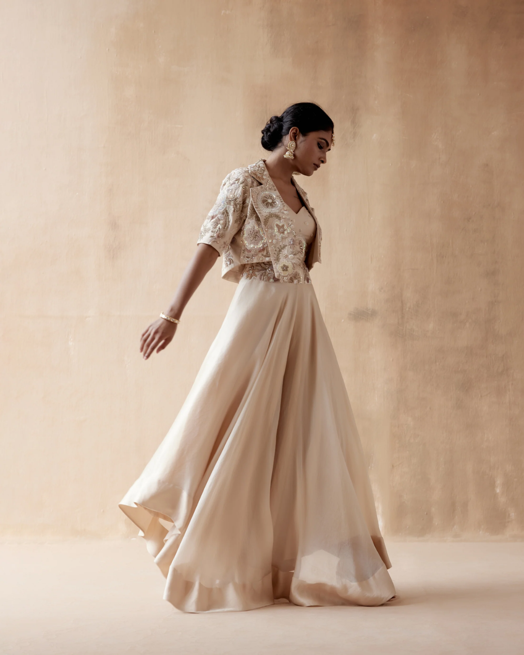 Aman Takyar - Ivory Jacket Set From Albeli