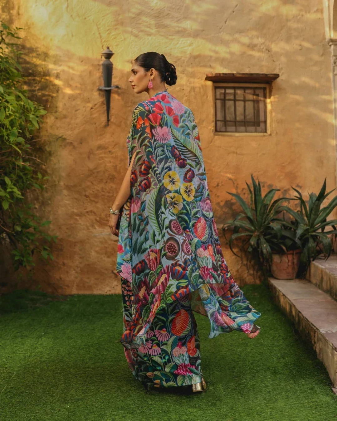 Label Moni K - Fleur Drape Set From Naqsh