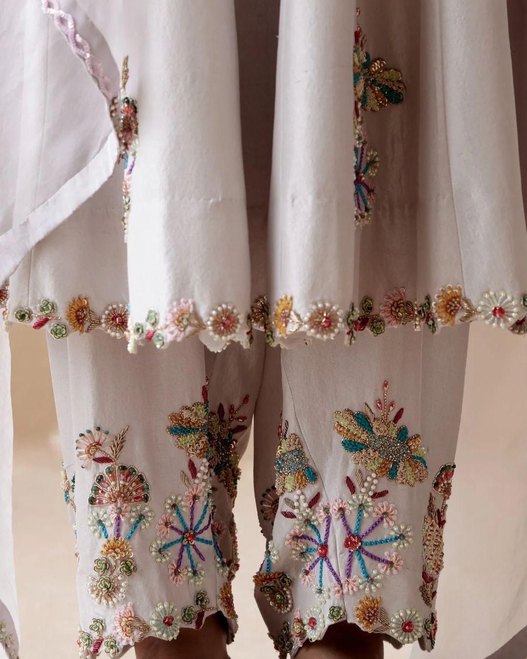Aman Takyar - Grey Kurta Set From Albeli