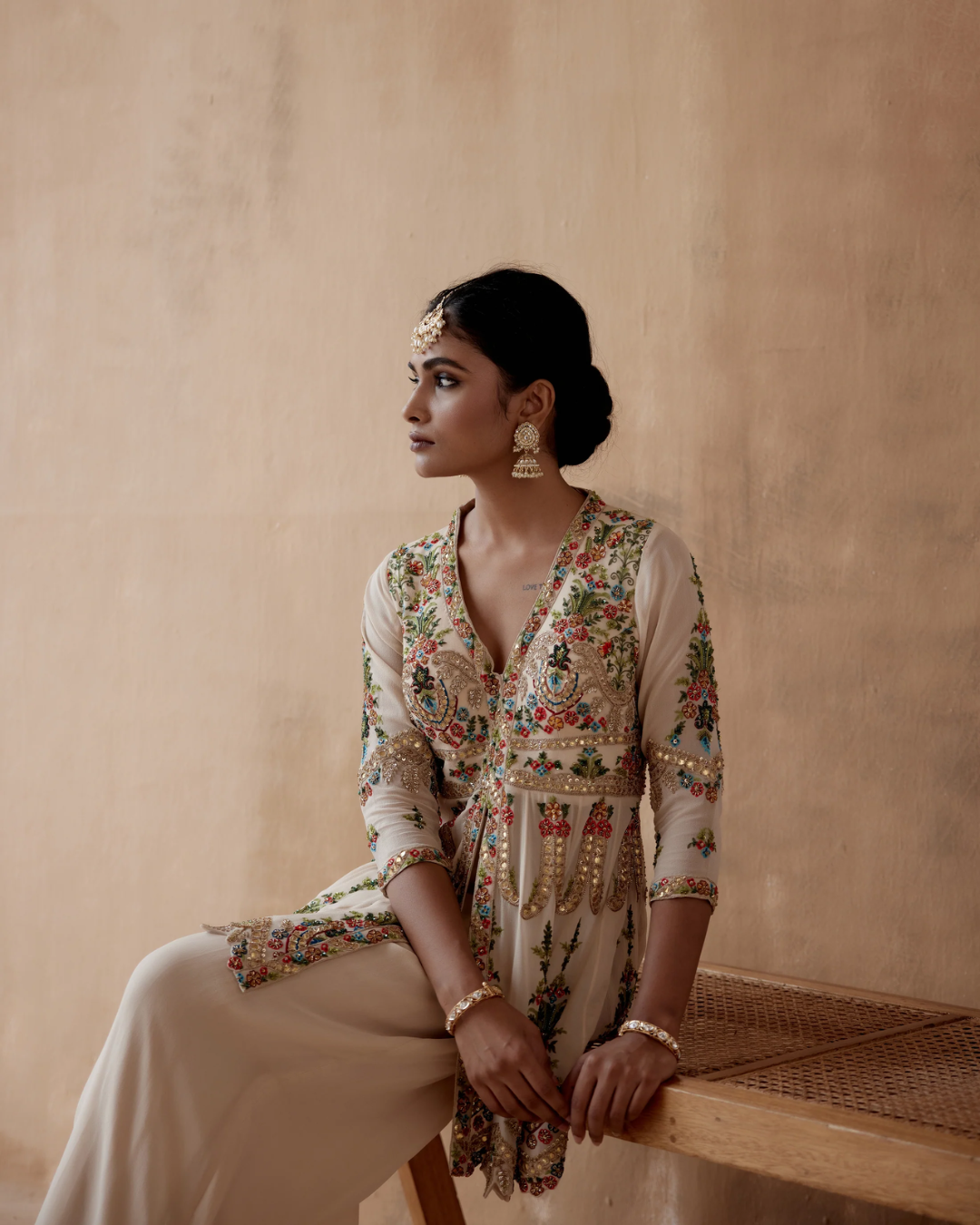 Aman Takyar - Ivory Sharara Set From Albeli