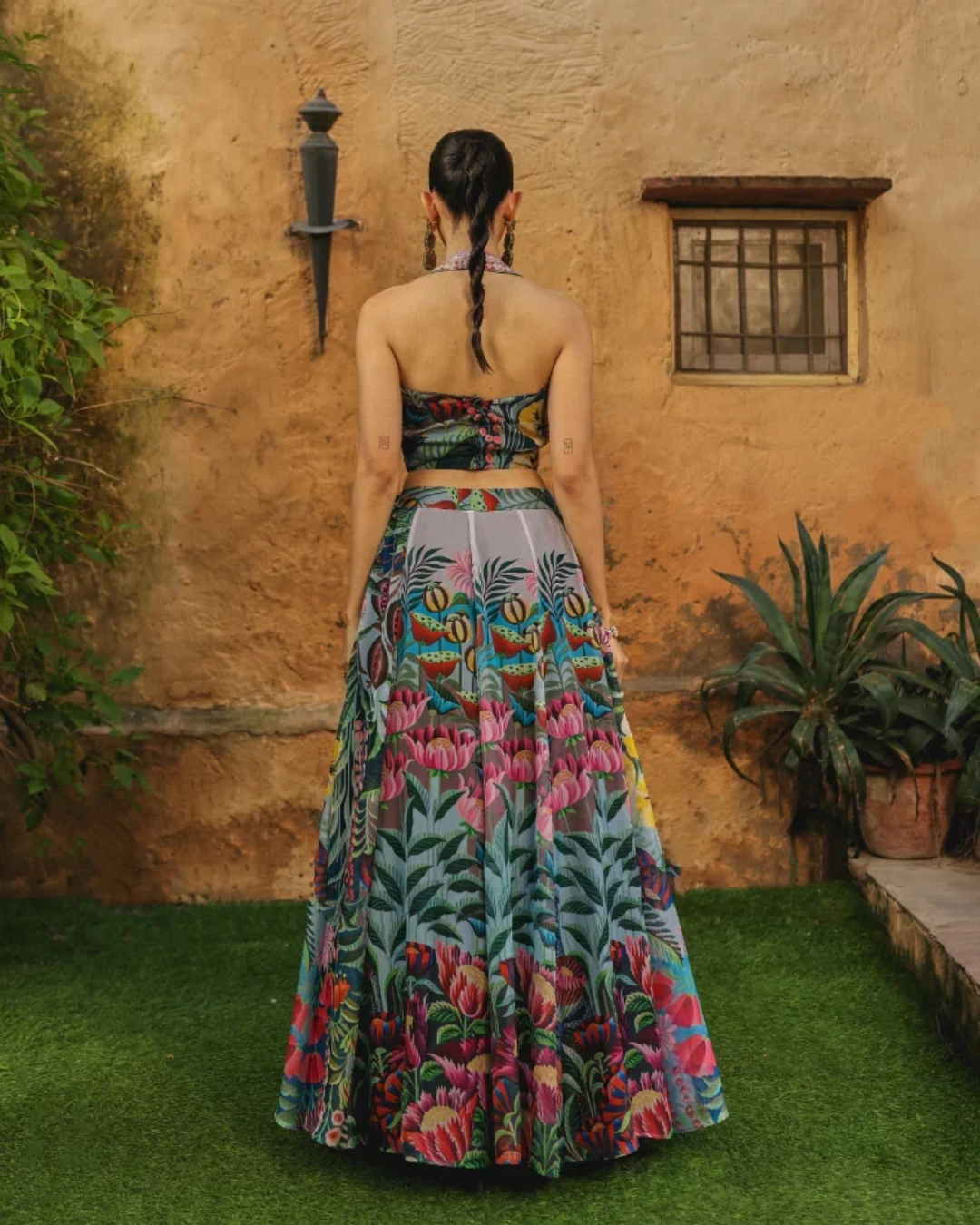 Label Moni K - PM Potpourri From Naqsh