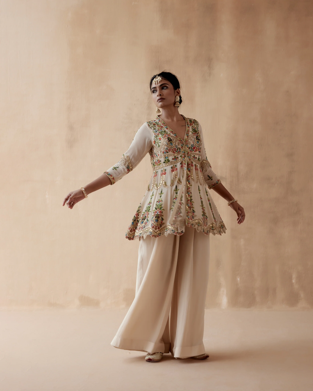 Aman Takyar - Ivory Sharara Set From Albeli