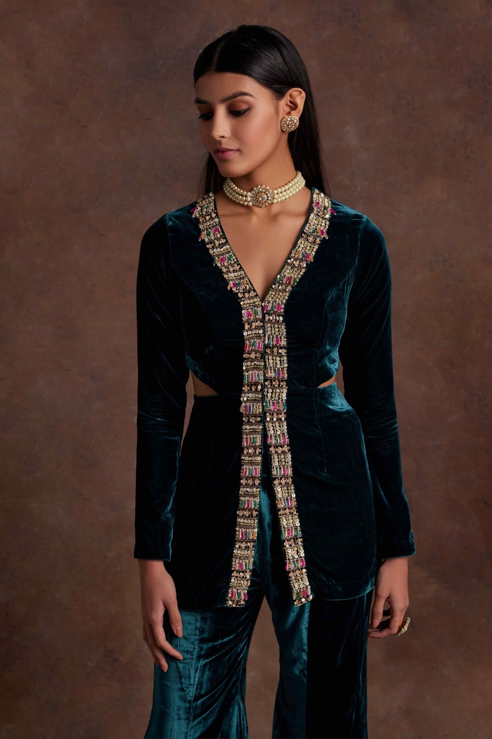 Sanya Gulati - Green Velvet Pantsuit With Cut-out Detailing Set from Mahtab