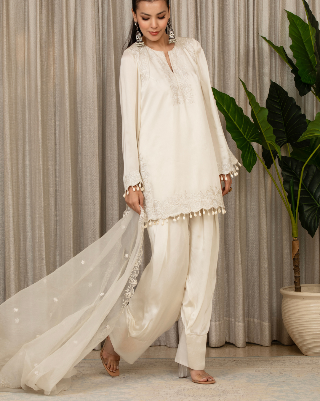 Esha Koul - White Richa Set
