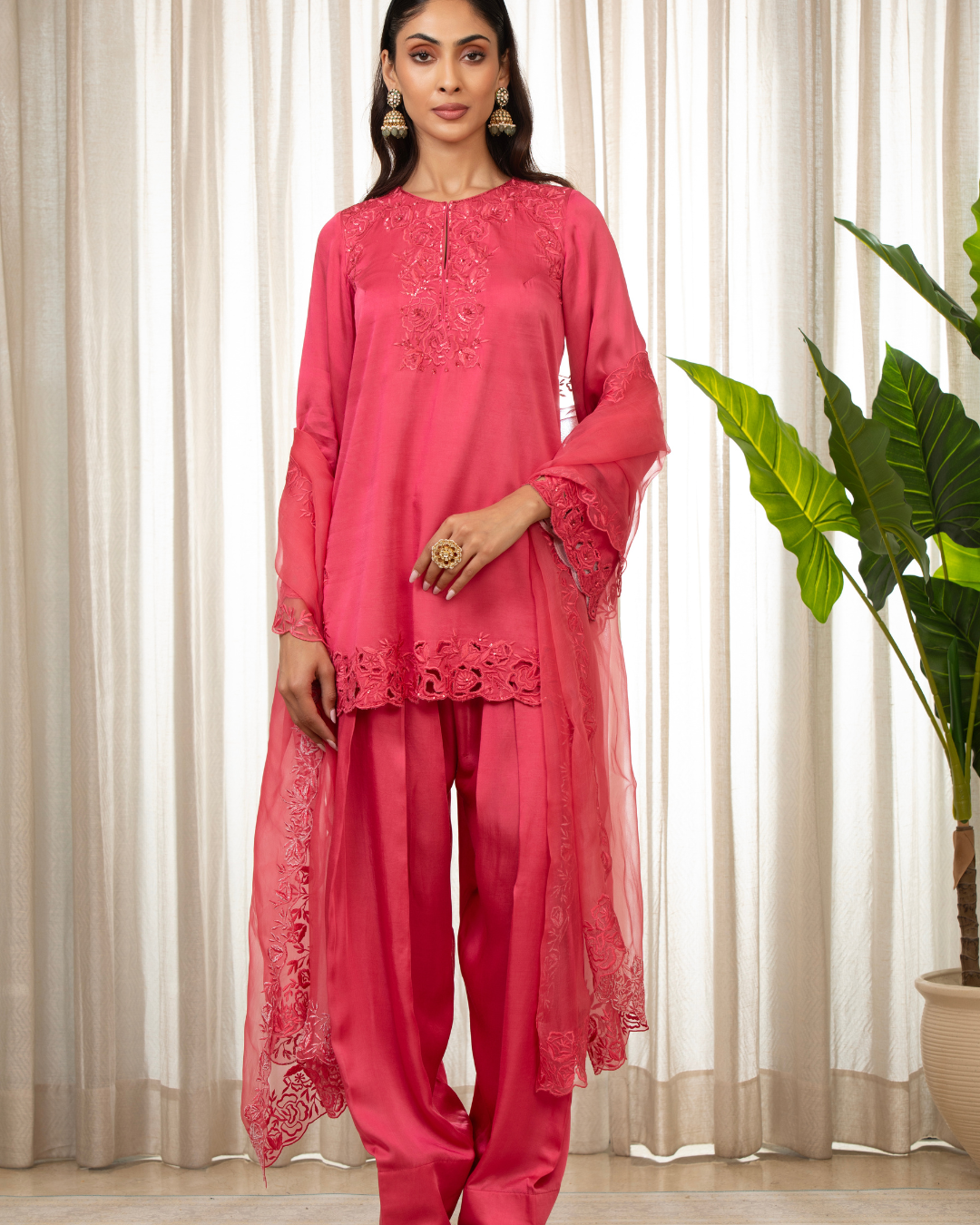 Esha Koul - Kashmiri Pink Richa Set