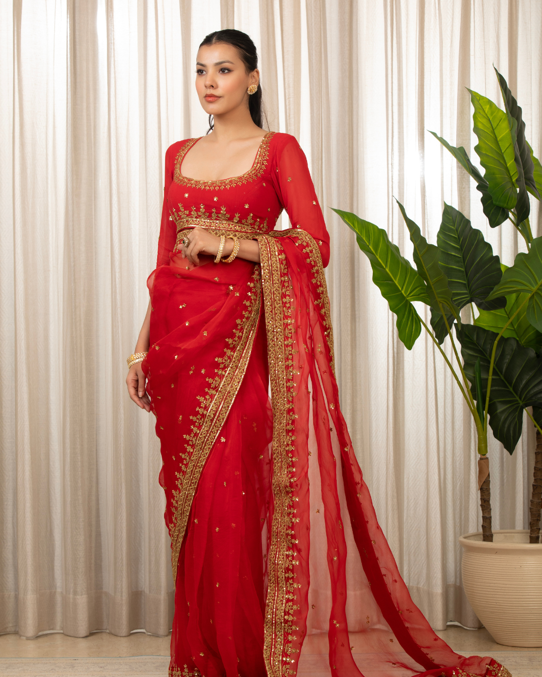 Esha Koul - Laal Andaaz Saree Set
