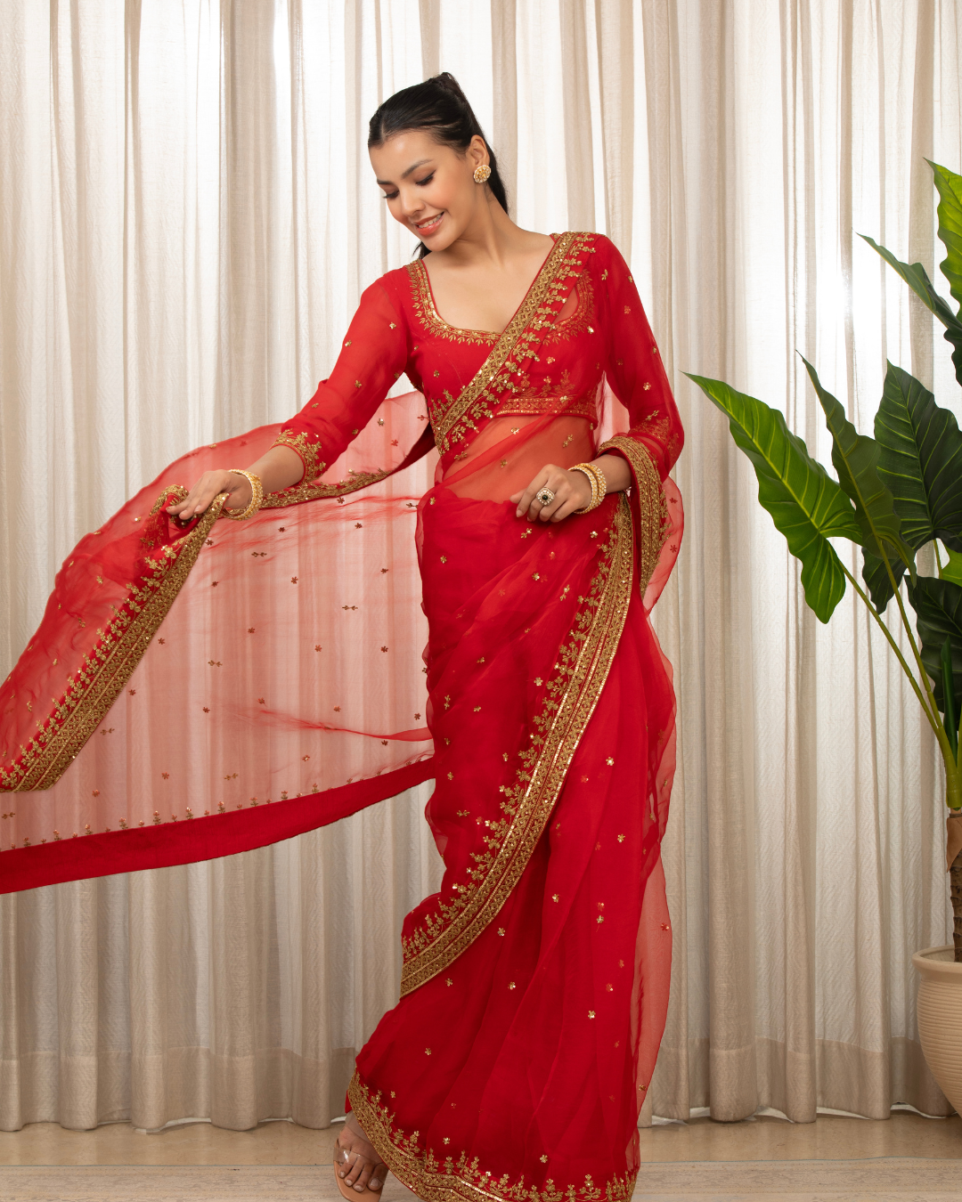 Esha Koul - Laal Andaaz Saree Set