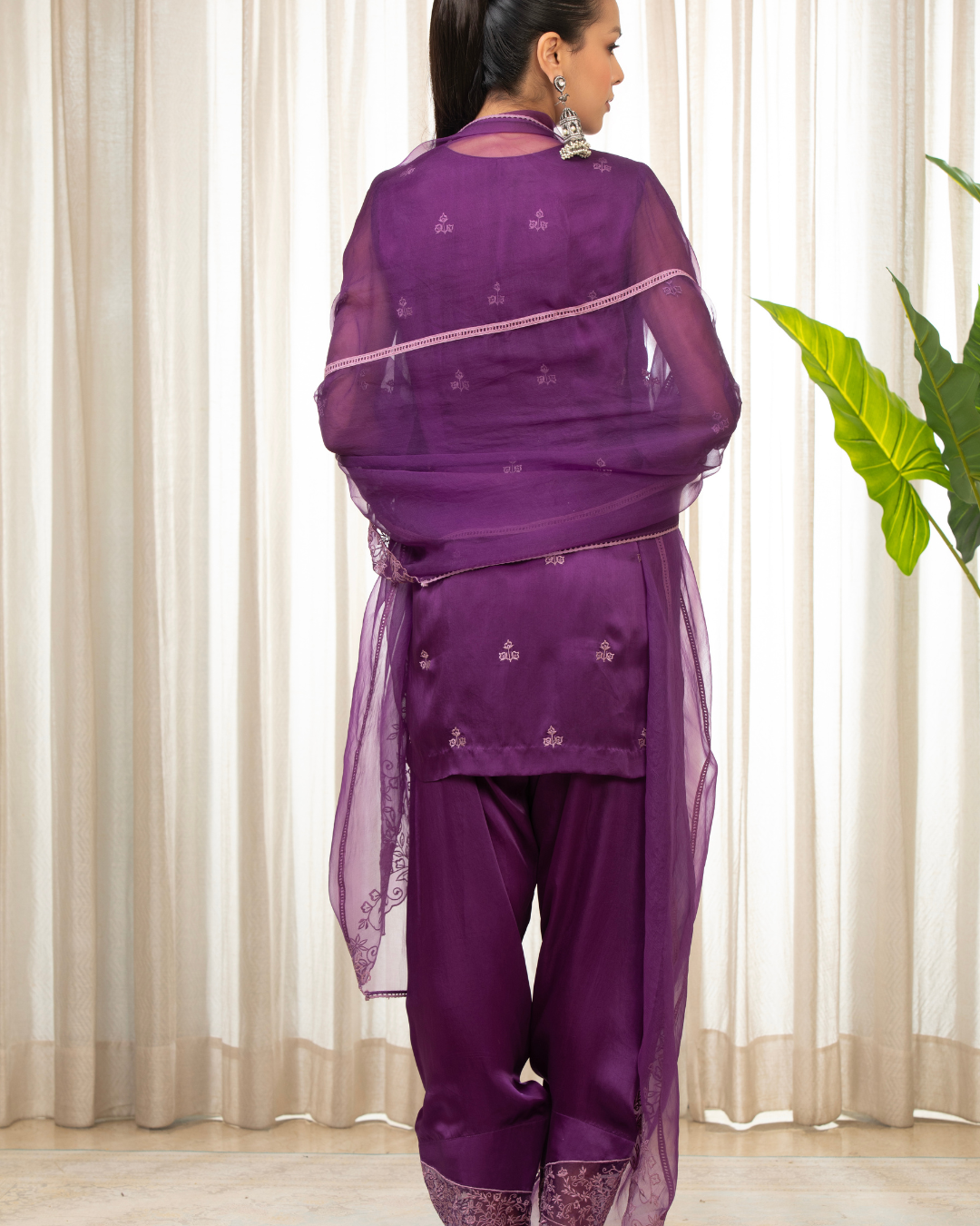Esha Koul - Purple Kurta Set