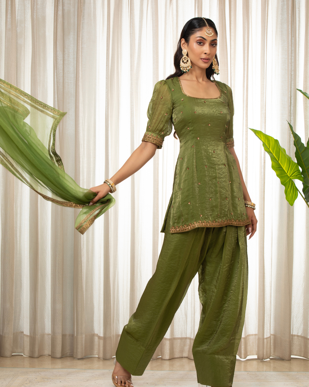 Esha Koul - Eid Kurta Set