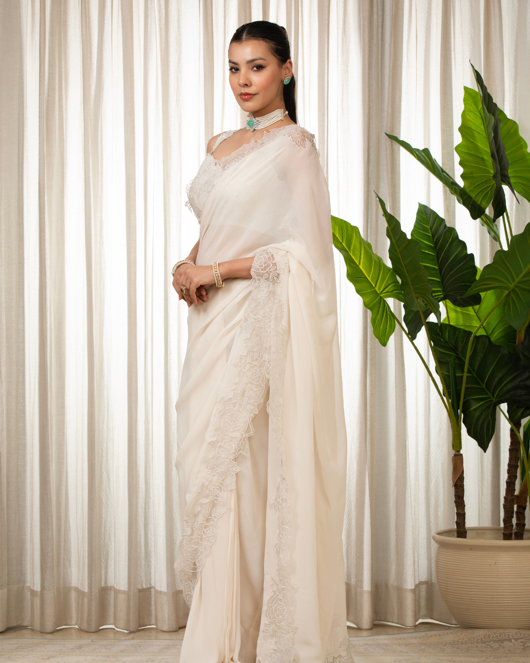 Esha Koul - White Nikaza Saree Set