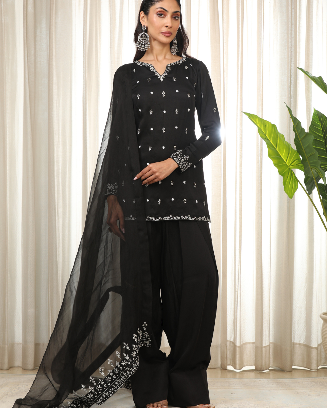 Esha Koul - Black On Black Dupatta Set