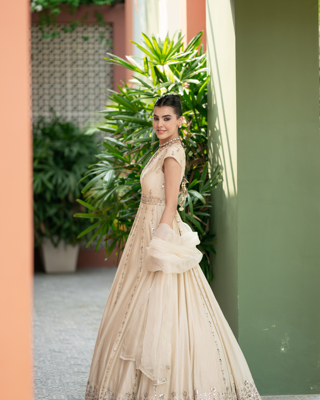 Esha Koul - Offwhite Mirror anarkali Set From Mirror