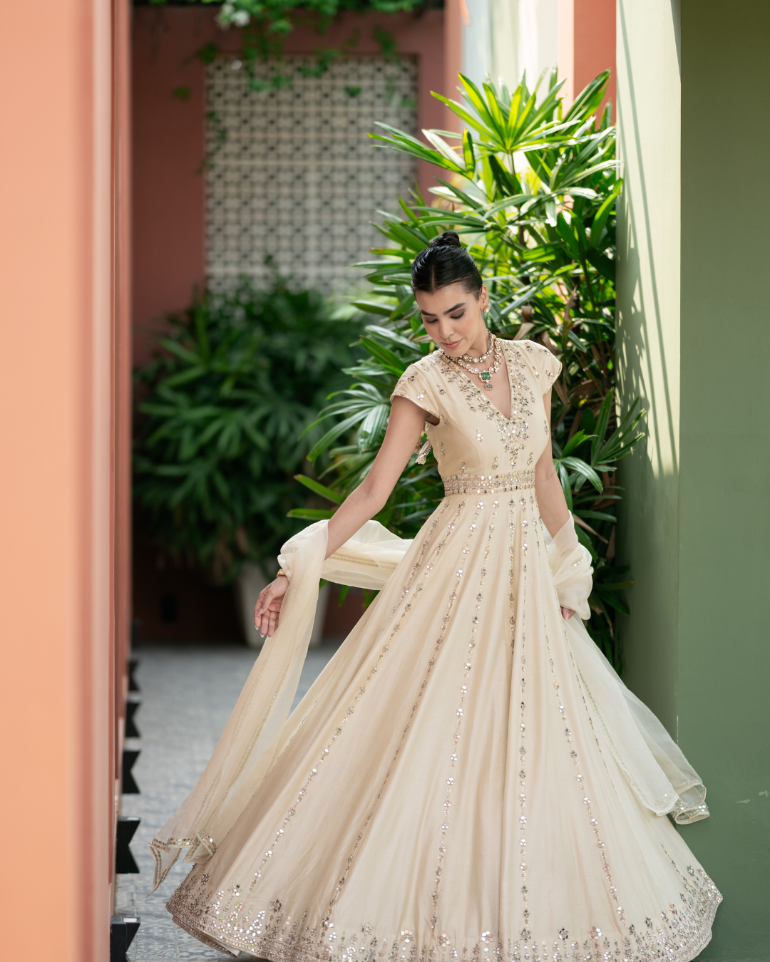 Esha Koul - Offwhite Mirror anarkali Set From Mirror