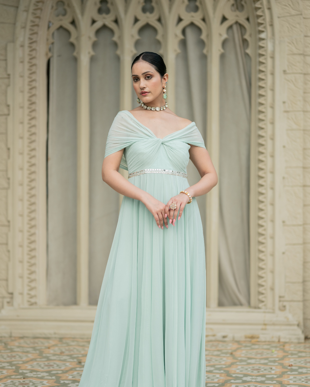 Esha Koul - Ice Bue Anarkali From Mirror