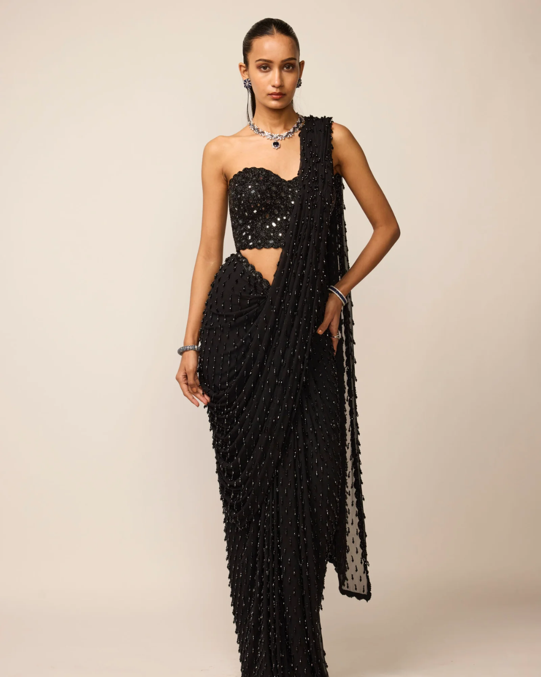 Vvani Vats - Black Single Drop Saree Set From Ziya