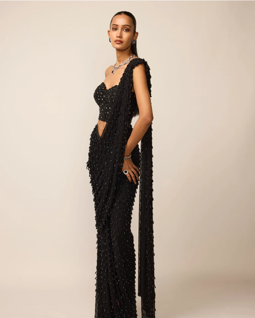Vvani Vats - Black Single Drop Saree Set From Ziya