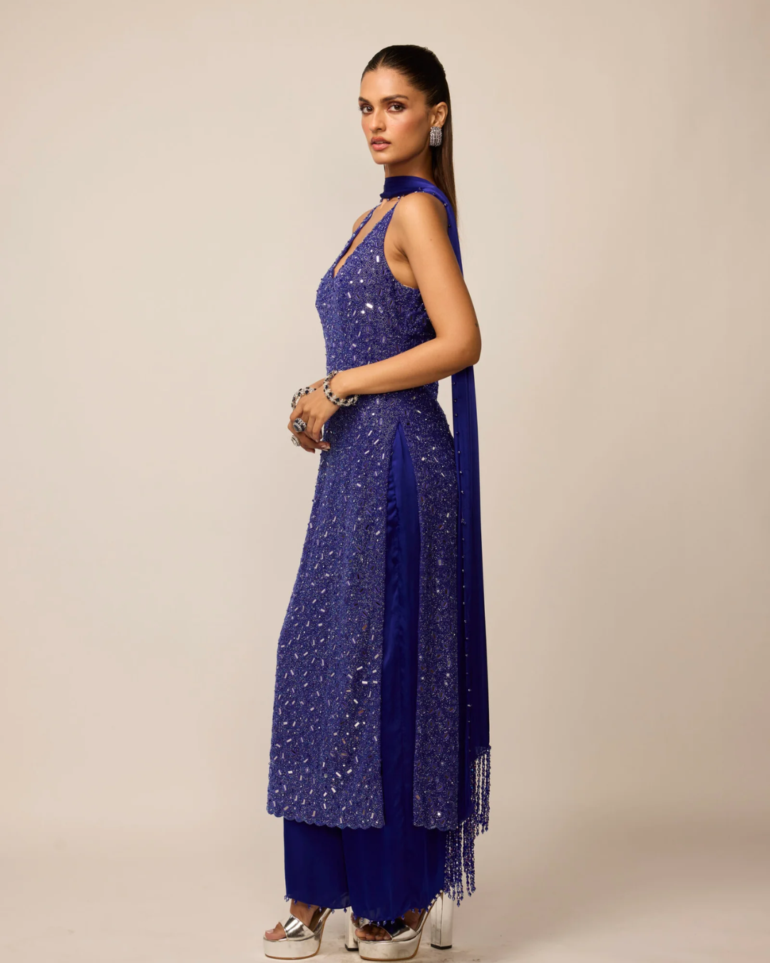 Vvani Vats - Cocktail Blue V Neck Kurta Set From Ziya