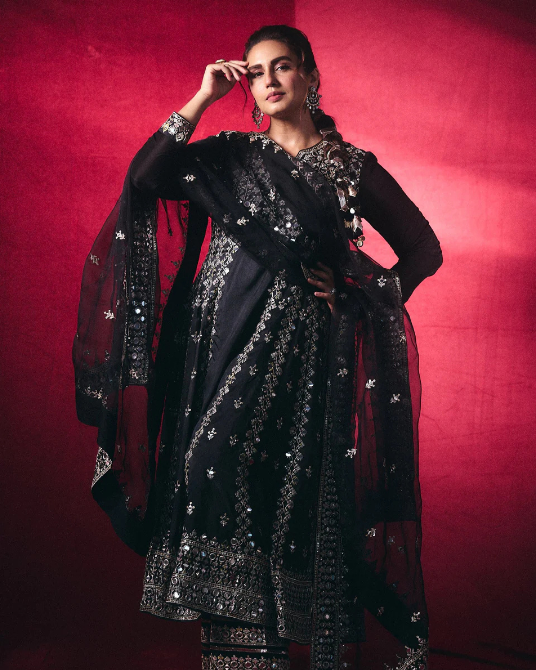 Gopi Vaid - Huma Qureshi in Amiha AG Set From Jhilmil