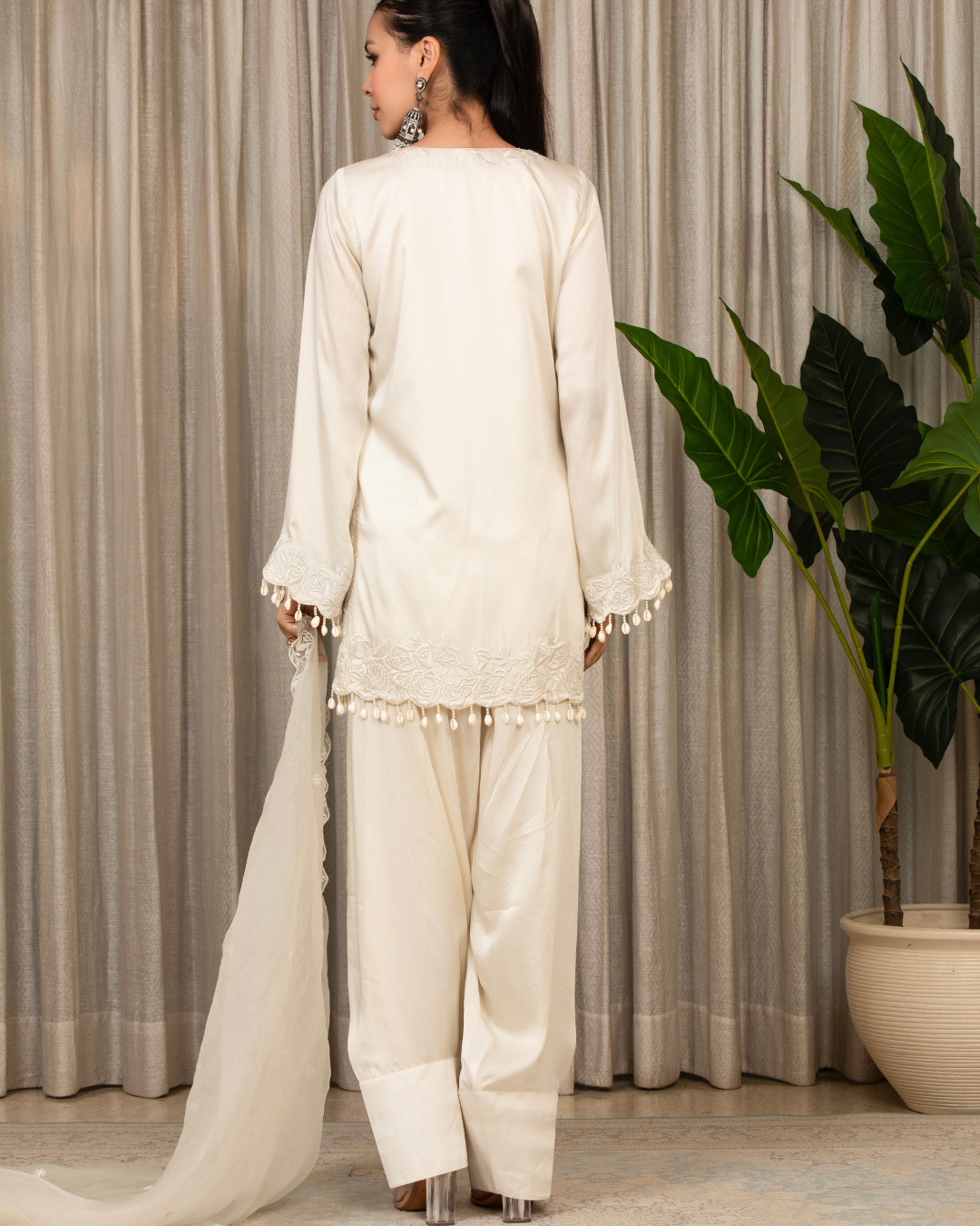Esha Koul - White Richa Set