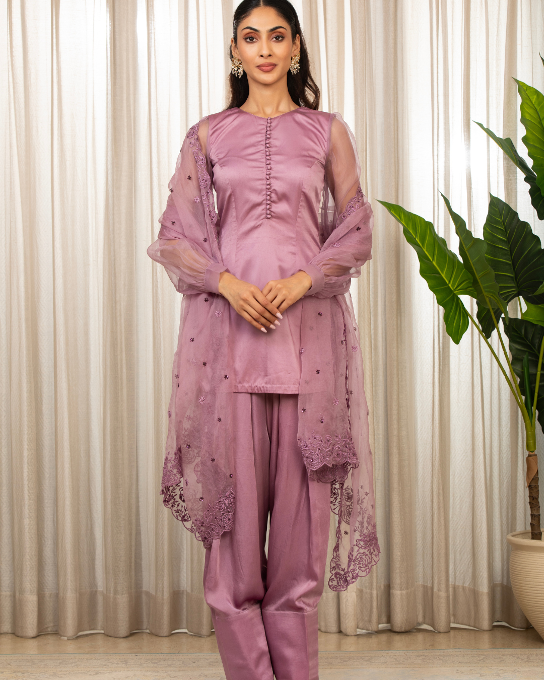 Esha Koul - Lavender Kurta Set