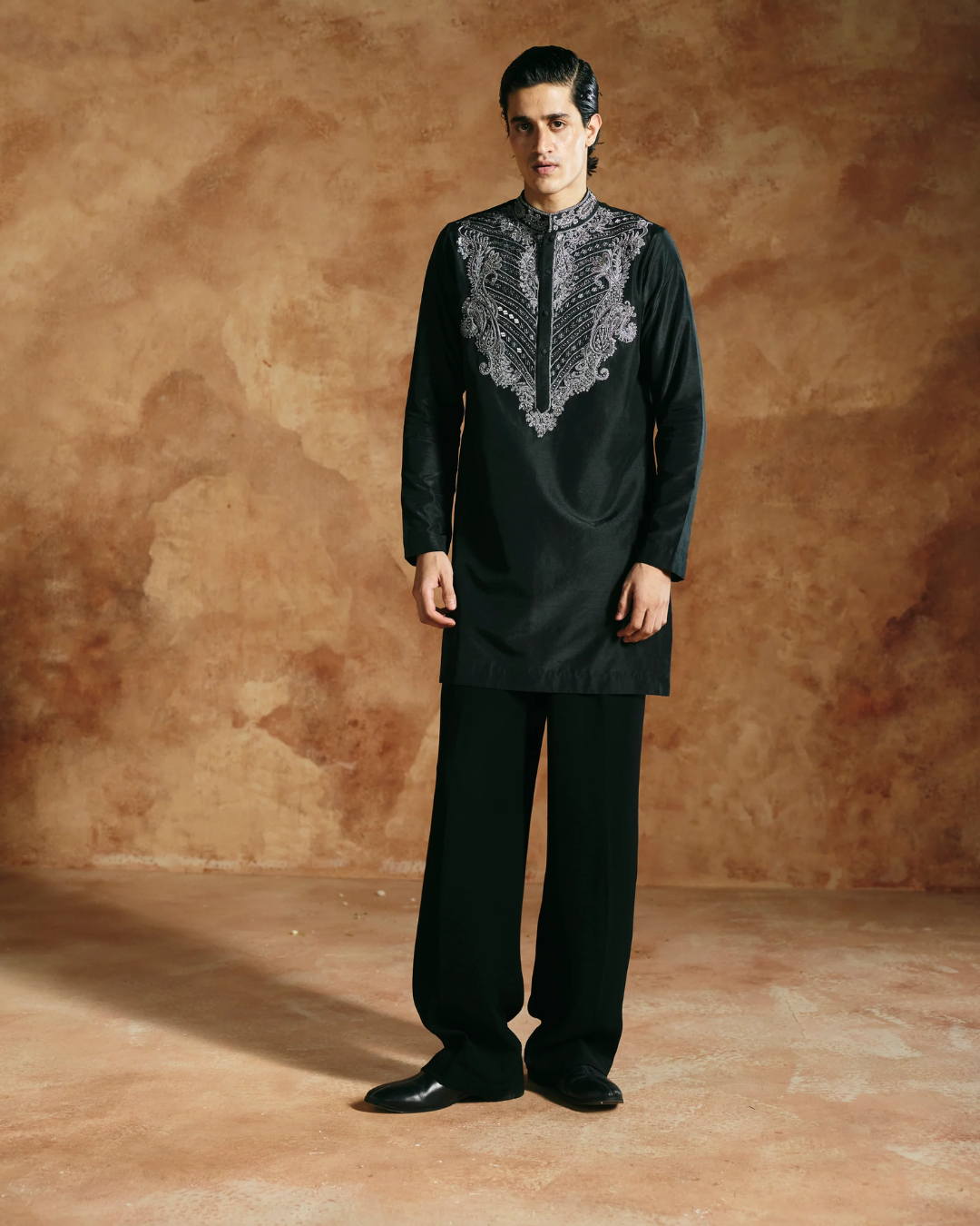 Aman Takyar - Black Long Kurta Set From Today’s Sindh