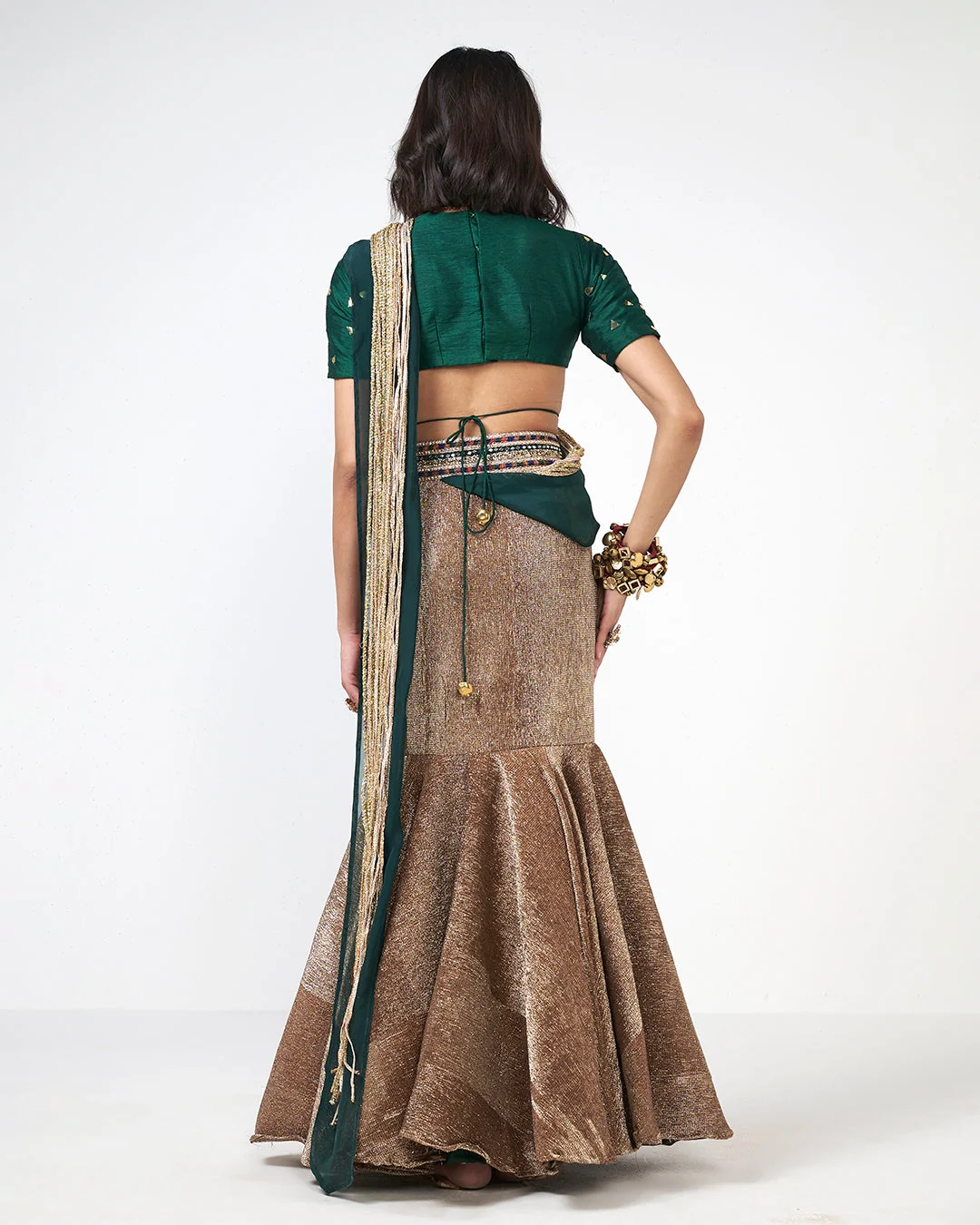Rishi and Vibhuti - Drape Dramz Set From Gulon Ke Rang