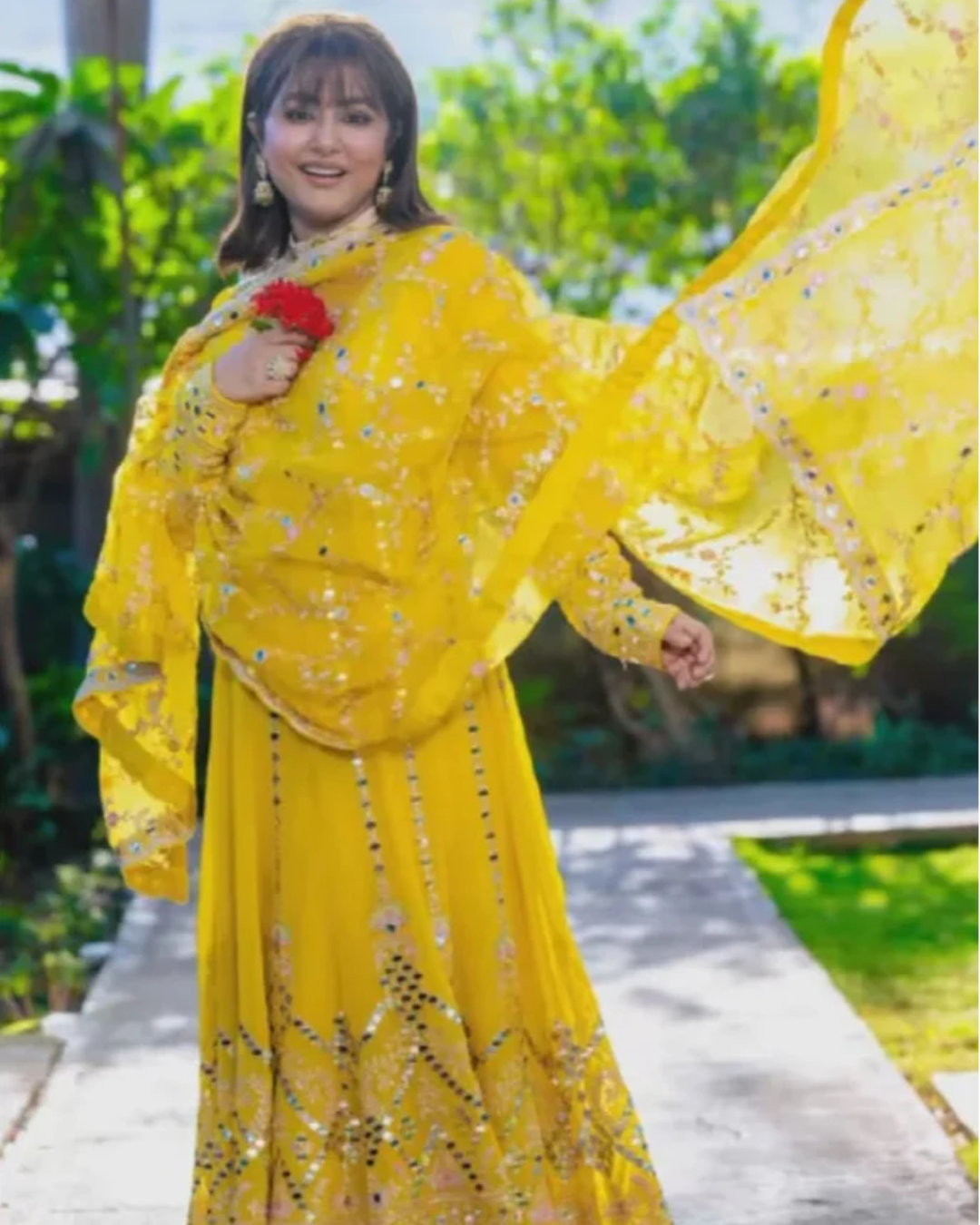Gopi Vaid - Hina Khan in Cheshtha Anarkali Set From Jhilmil
