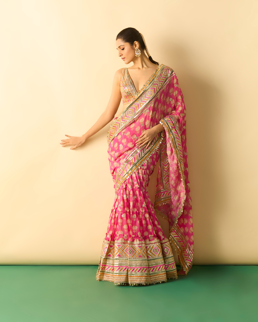 Gopi Vaid - Jasleen Saree Set From Chaar Bagh
